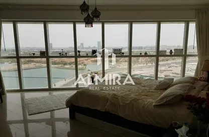 صورة لـ غرفة- غرفة النوم شقة - 2 غرف نوم - 3 حمامات للبيع في برج راس الخيمة - مارينا سكوير - جزيرة الريم - أبوظبي ، صورة رقم 1