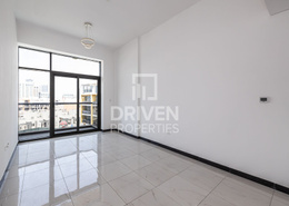 Well -Maintained Unit | Near Circle Mall