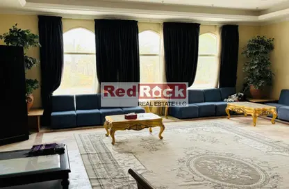 فيلا - استوديو - 4 حمامات للبيع في الذيد - الشارقة