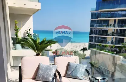 شقة - 2 غرف نوم - 4 حمامات للايجار في ممشى السعديات - منطقة السعديات الثقافية - جزيرة السعديات - أبوظبي شقة - 2 غرف نوم - 4 حمامات للايجار في ممشى السعديات - منطقة السعديات الثقافية - جزيرة السعديات - أبوظبي