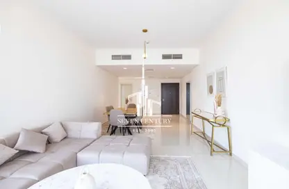 Apartment - 2 Bedrooms - 2 Bathrooms for sale in Carson B - Carson - DAMAC Hills - Dubai
