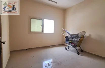 Apartment - 1 Bedroom - 1 Bathroom for rent in Al Butina B - Al Butina - Sharjah