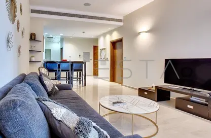 Living / Dining Room image for: Apartment - 1 Bedroom - 1 Bathroom for rent in Oceana Aegean - Oceana - Palm Jumeirah - Dubai, Image 1