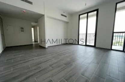 شقة - 2 غرف نوم - 3 حمامات للبيع في المجاز - الشارقة