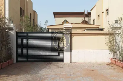 فيلا - 2 غرف نوم - 2 حمامات للايجار في 2 المويهات - المويهات - عجمان
