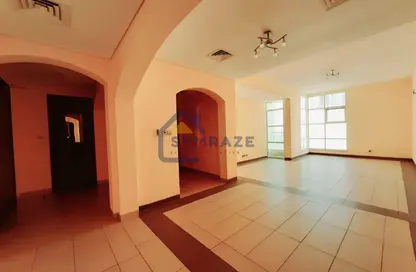 Apartment - 2 Bedrooms - 3 Bathrooms for rent in District 12 - Jumeirah Village Circle - Dubai