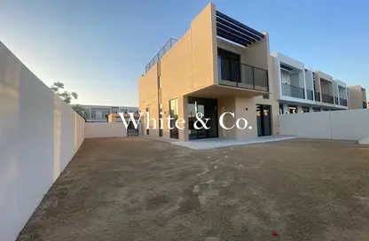 Townhouse - 4 Bedrooms - 4 Bathrooms for rent in Greenview 3 - EMAAR South - Dubai South (Dubai World Central) - Dubai