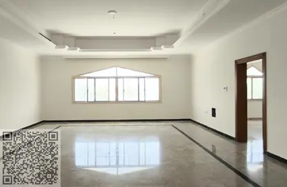 Villa - 4 Bedrooms - 7 Bathrooms for rent in Al Jurf 2 - Al Jurf - Ajman Downtown - Ajman