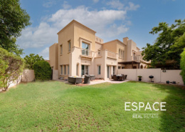 Large Corner Plot |B End Maeen |The Lakes
