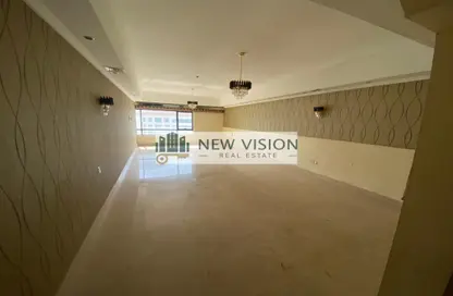 Apartment - 3 Bedrooms - 3 Bathrooms for rent in New Al Taawun Road - Al Taawun - Sharjah