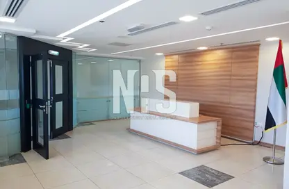 Full Floor - Studio - 4 Bathrooms for rent in Ministries Complex - Khalifa Park - Eastern Road - Abu Dhabi