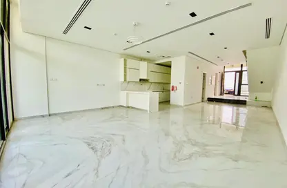 تاون هاوس - 3 غرف نوم - 5 حمامات للايجار في غرب الفرجان - الفرجان - دبي تاون هاوس - 3 غرف نوم - 5 حمامات للايجار في غرب الفرجان - الفرجان - دبي