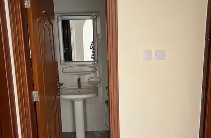 Apartment - 1 Bedroom - 2 Bathrooms for rent in Ajman 44 building - Al Hamidiya 1 - Al Hamidiya - Ajman