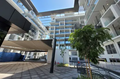 Apartment - 1 Bedroom - 2 Bathrooms for rent in Oasis 1 - Oasis Residences - Masdar City - Abu Dhabi