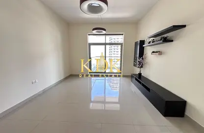 Apartment - 1 Bedroom - 2 Bathrooms for rent in The Medalist - Dubai Sports City - Dubai