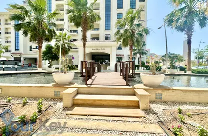 Apartment - 2 Bedrooms - 2 Bathrooms for sale in Waters Edge - Yas Island - Abu Dhabi