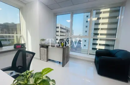 Office Space - Studio - 1 Bathroom for rent in Aspin Tower - Sheikh Zayed Road - Dubai