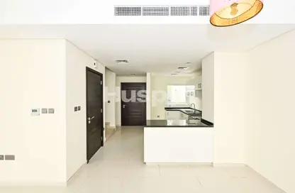 تاون هاوس - 3 غرف نوم - 3 حمامات للايجار في فلل اكنان - فاردون - داماك هيلز 2 - دبي