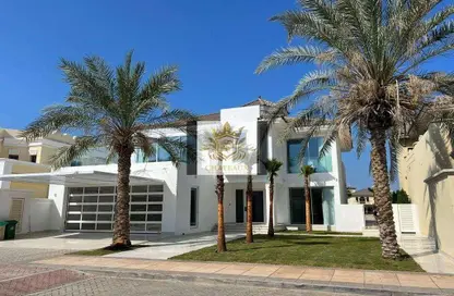 Villa - 4 Bedrooms - 5 Bathrooms for rent in Garden Homes Frond A - Garden Homes - Palm Jumeirah - Dubai