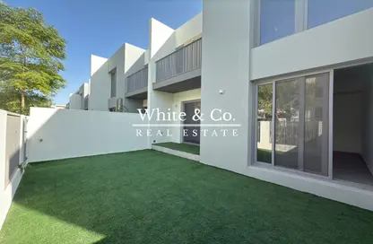 Townhouse - 3 Bedrooms - 4 Bathrooms for rent in Elan - Tilal Al Ghaf - Dubai