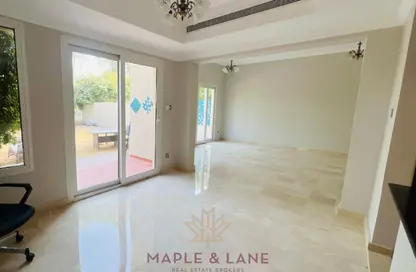Villa - 3 Bedrooms - 4 Bathrooms for rent in Springs 4 - The Springs - Dubai
