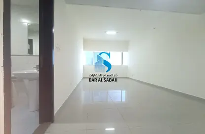 Apartment - Studio - 1 Bathroom for rent in Tiger Building Al Qadesia - Al Nahda - Sharjah