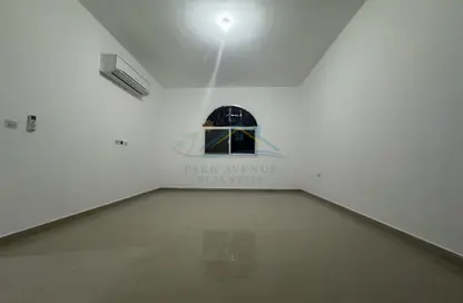 Apartment - Studio - 1 Bathroom for rent in Mohamed Bin Zayed Centre - Mohamed Bin Zayed City - Abu Dhabi