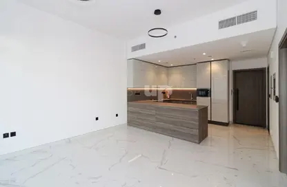 شقة - غرفة نوم - 2 حمامات للبيع في رويال ريجينسي - الخليج التجاري - دبي شقة - غرفة نوم - 2 حمامات للبيع في رويال ريجينسي - الخليج التجاري - دبي