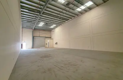 مستودع - استوديو - 1 حمام للايجار في الصجعة الصناعية - آلصجعه - الشارقة