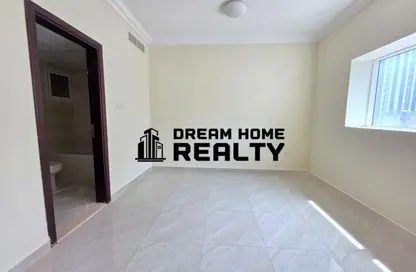 Apartment - 2 Bedrooms - 3 Bathrooms for rent in Ibtikar 2 - Al Majaz 2 - Al Majaz - Sharjah