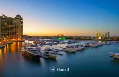 Water View image for: Apartment - 3 Bedrooms - 2 Bathrooms for rent in Tiara Residences - Palm Jumeirah - Dubai, Image 1