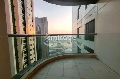Balcony image for: Apartment - 3 Bedrooms - 4 Bathrooms for sale in Marina Heights - Marina Square - Al Reem Island - Abu Dhabi, Image 1
