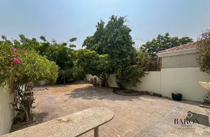 Villa - 2 Bedrooms - 3 Bathrooms for rent in Springs 3 - The Springs - Dubai