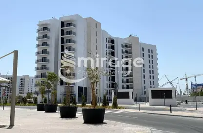 Apartment - 2 Bedrooms - 2 Bathrooms for rent in Waters Edge - Yas Island - Abu Dhabi