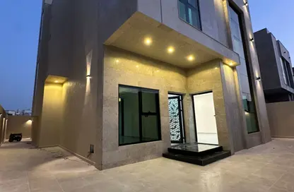 Villa - 5 Bedrooms - 7 Bathrooms for sale in Al Amira Village - Al Yasmeen - Ajman