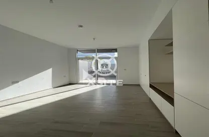 Apartment - Studio - 1 Bathroom for rent in Belgravia 3 - Belgravia - Jumeirah Village Circle - Dubai
