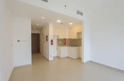 Apartment - Studio - 1 Bathroom for rent in Hayat Boulevard-1B - Hayat Boulevard - Town Square - Dubai