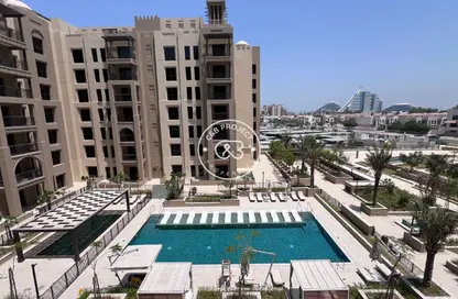شقة - غرفة نوم - 2 حمامات للايجار في جديل 2 - مدينة جميرا ليفينج - أم سقيم - دبي
