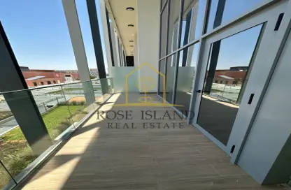 Duplex - 2 Bedrooms - 3 Bathrooms for sale in Oasis 2 - Oasis Residences - Masdar City - Abu Dhabi
