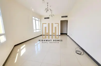 Apartment - 2 Bedrooms - 2 Bathrooms for rent in Hoshi 1 - Hoshi - Al Badie - Sharjah