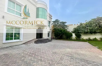 Villa - 5 Bedrooms - 7 Bathrooms for rent in Al Barsha 3 Villas - Al Barsha 3 - Al Barsha - Dubai