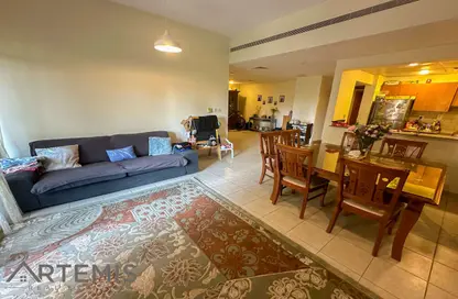 Apartment - 3 Bedrooms - 2 Bathrooms for sale in Al Jaz 2 - Al Jaz - Greens - Dubai