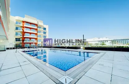 Apartment - 1 Bathroom for rent in Royal JVC Building - Jumeirah Village Circle - Dubai