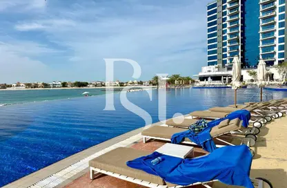 Pool image for: Apartment - 1 Bathroom for sale in Dukes The Palm - Palm Jumeirah - Dubai, Image 1