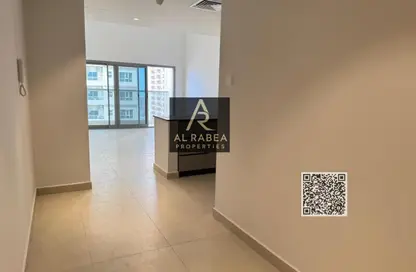 شقة - غرفة نوم - 2 حمامات للايجار في جاردن ريزيدنس - مدينة الإمارات - عجمان شقة - غرفة نوم - 2 حمامات للايجار في جاردن ريزيدنس - مدينة الإمارات - عجمان