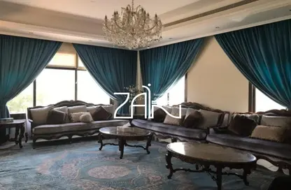 فيلا - استوديو - 7 حمامات للايجار في مدينة شخبوط - أبوظبي
