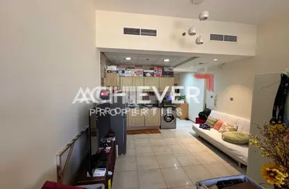 شقة - 1 حمام للبيع في برج حمزة - مدينة دبي الرياضية - دبي