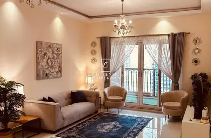 شقة - 2 غرف نوم - 3 حمامات للبيع في طراز عربي - مساكن القناه المائية - مدينة دبي الرياضية - دبي