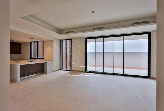 16081415 - Property Image 2