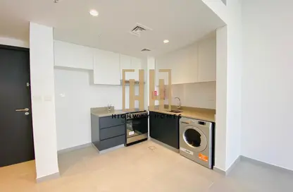Apartment - 1 Bedroom - 1 Bathroom for rent in The Link - East Village - Aljada - Sharjah